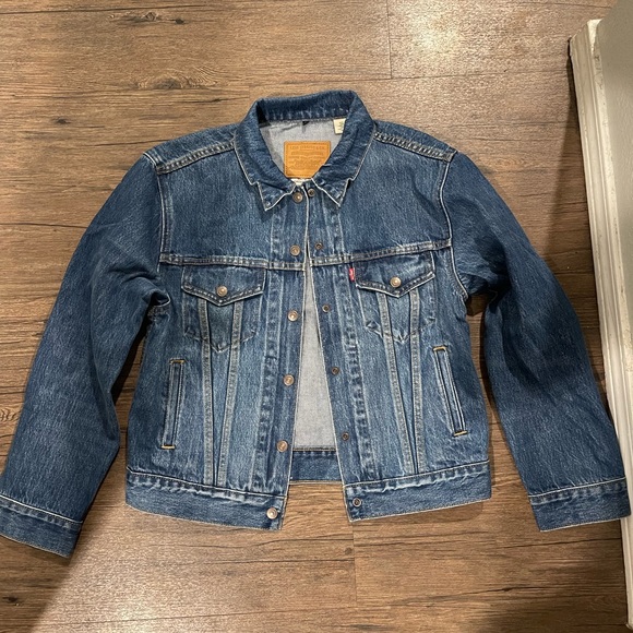 Levi’s | 3 in 1 Trucker Jacket in Three Moves Medium Wash - Picture 5 of 16